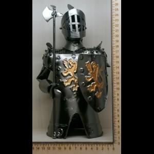 Bor és Italtartó -