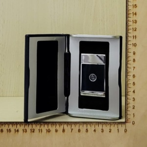 Fém, Vihar öngyújtó